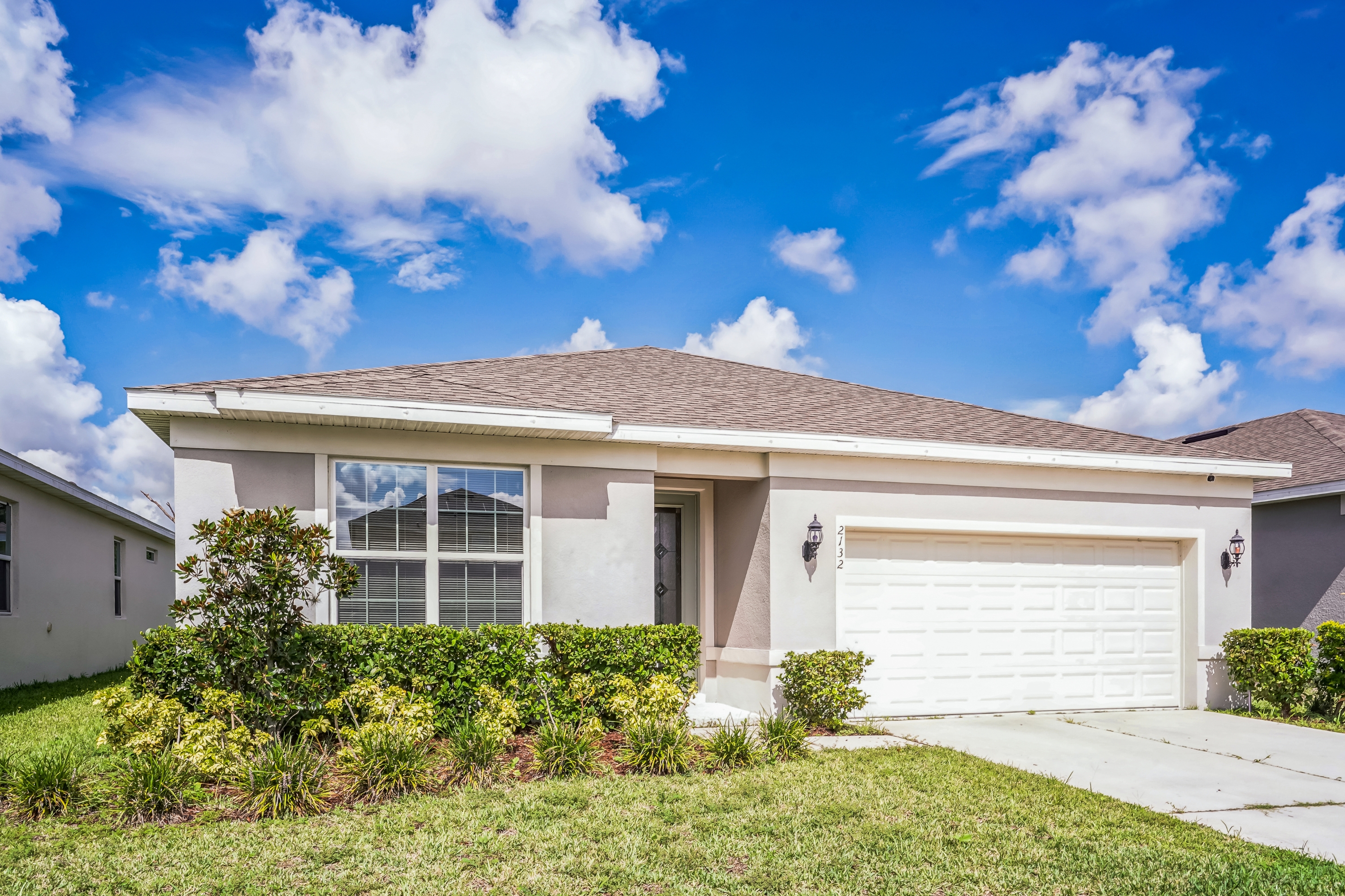 2132 Live Oak Lake Road