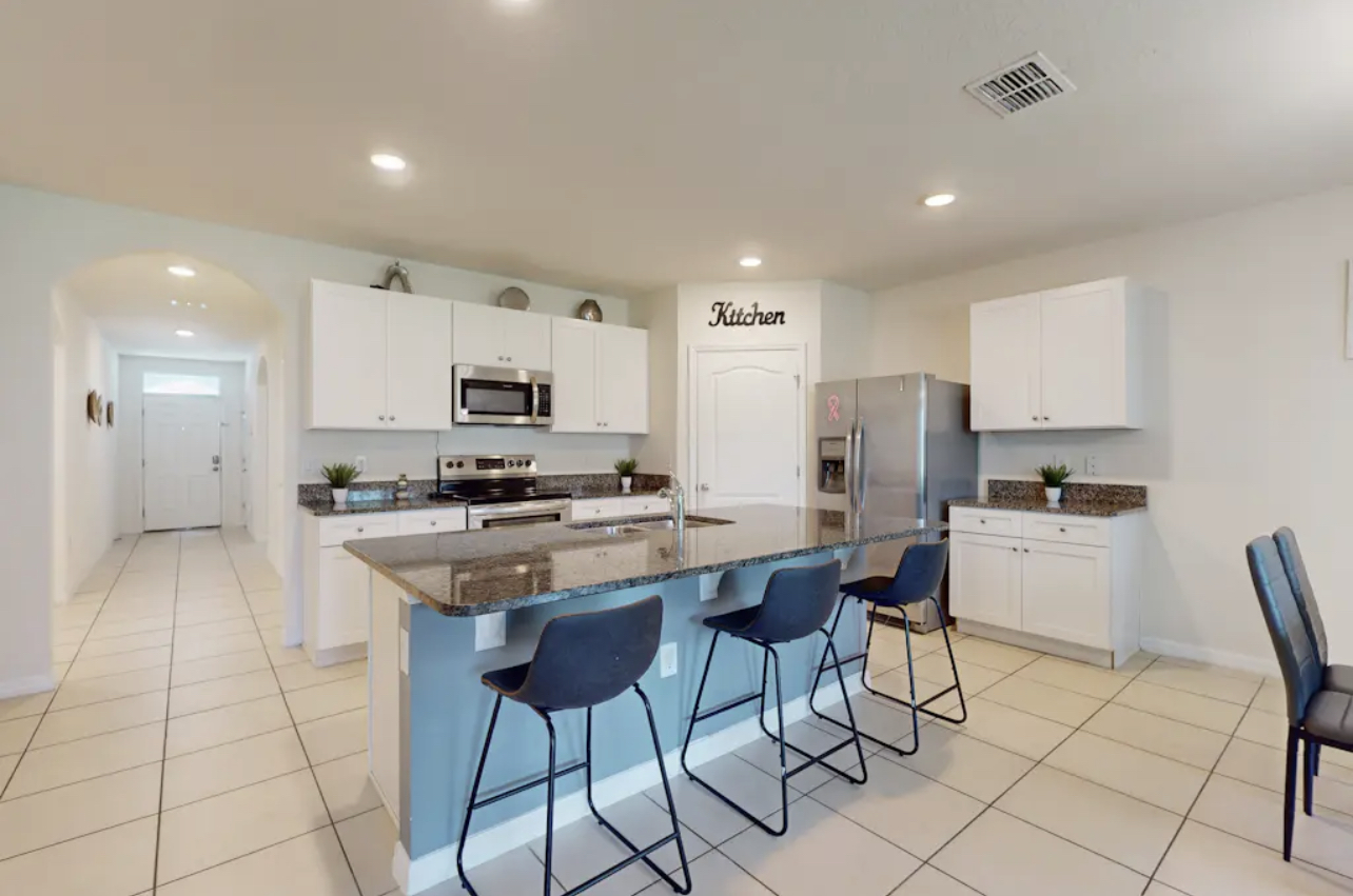 3663 Yacobian Place